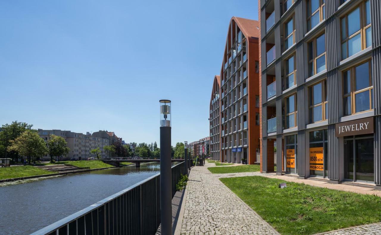 Unique Motlawa Riverbank Apartment Gdańsk Exterior foto